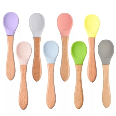 Cuchara de madera BPA de la alimentación infantil de la manija categoría alimenticia libre cuchara suave del bebé del silicón